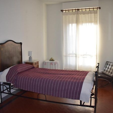La Mascarella Apartment Алба Екстериор снимка