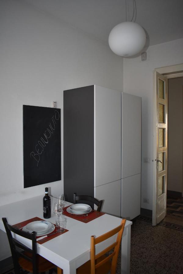 La Mascarella Apartment Алба Екстериор снимка