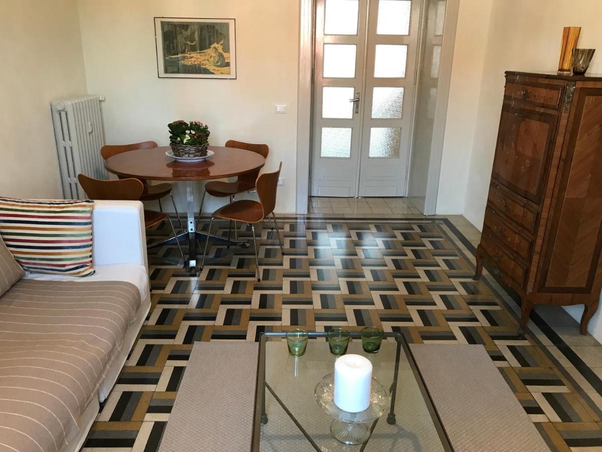 La Mascarella Apartment Алба Екстериор снимка